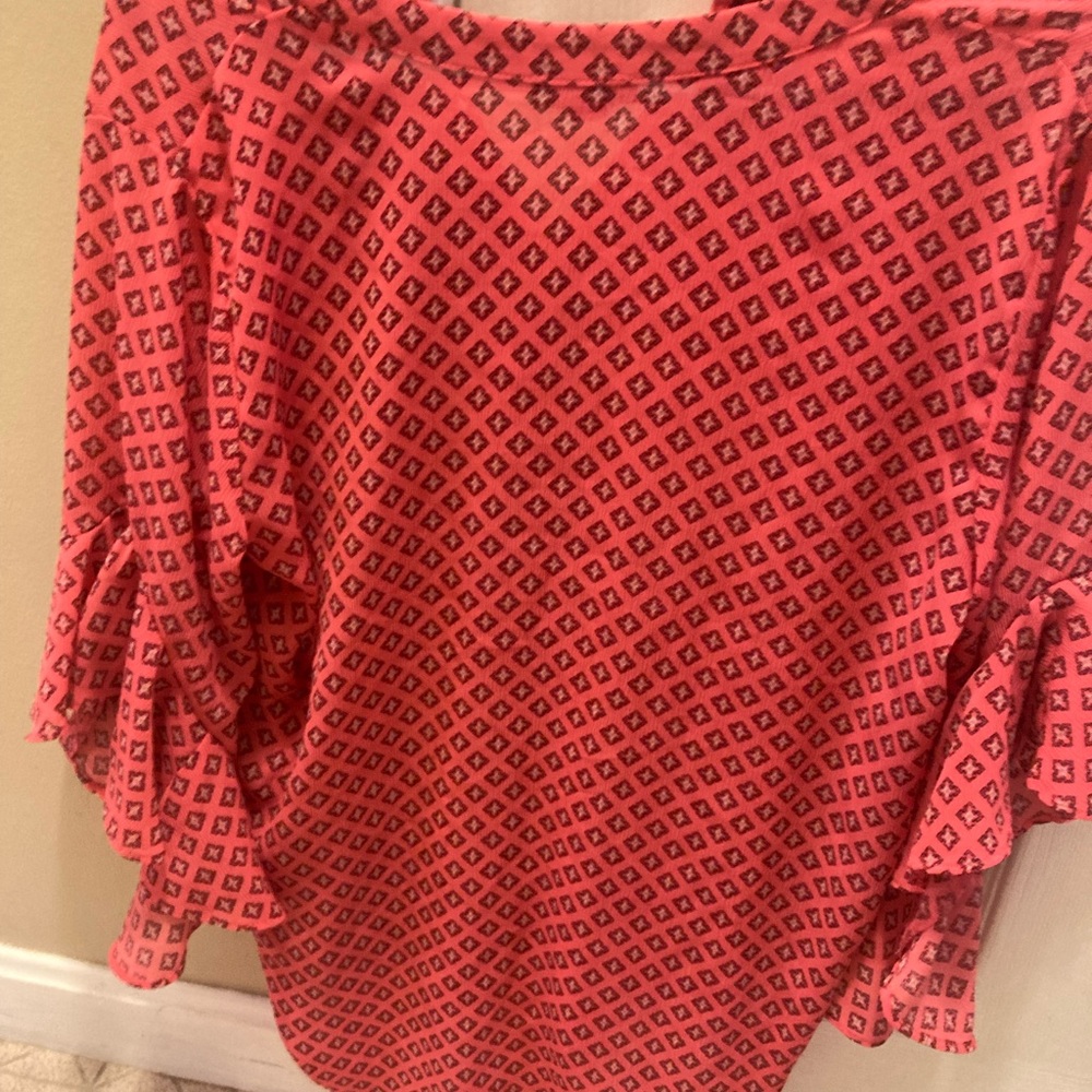 Beautiful blouse.